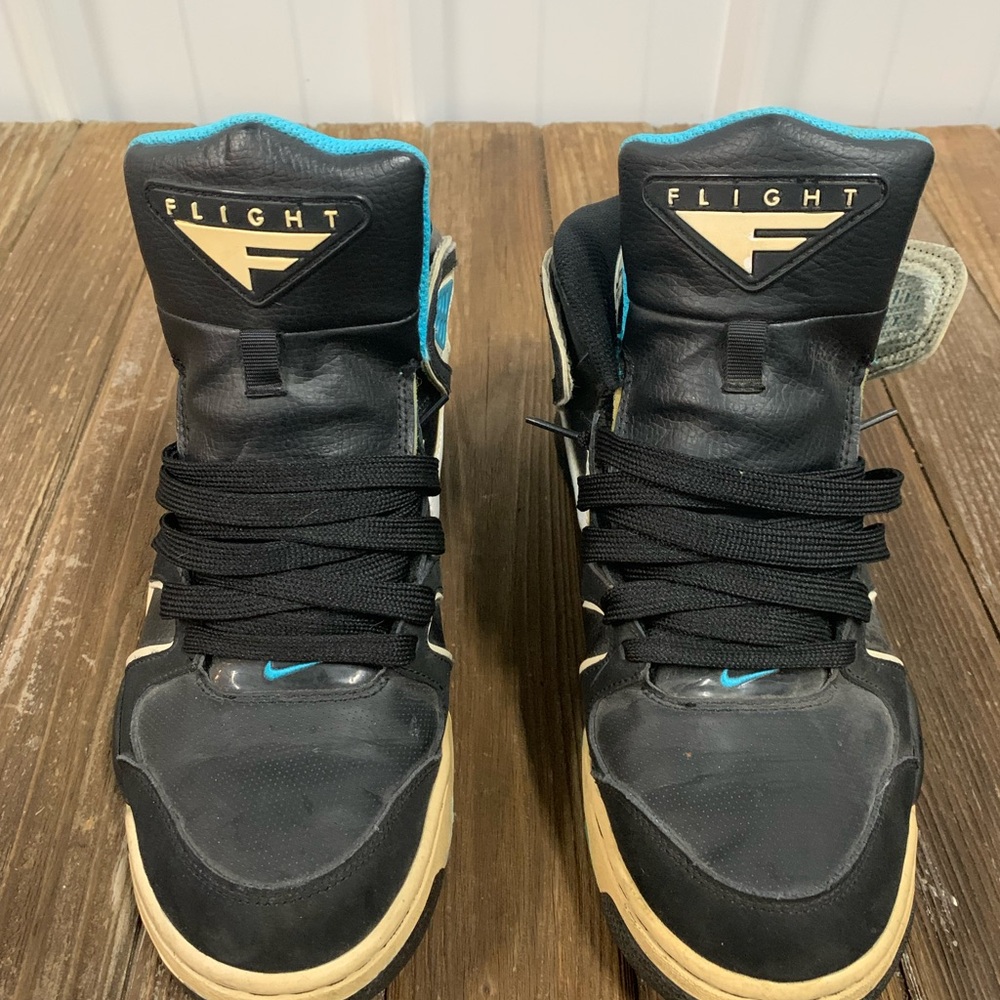 Nike Black and Teal Flight Sneakers - Picture 5 of 6